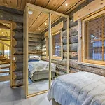 Menninkaeisenkolo By Interhome