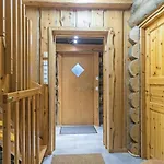 Menninkaeisenkolo By Interhome بيت للعطل