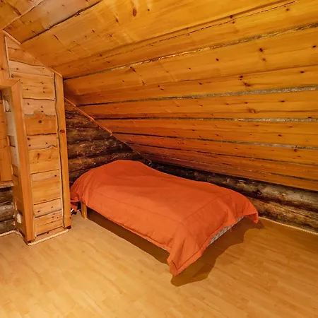 Holiday home Menninkaeisenkolo By Interhome