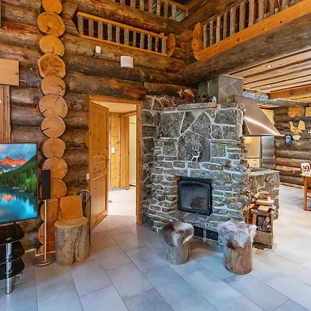 Holiday home Menninkaeisenkolo By Interhome Akaslompolo