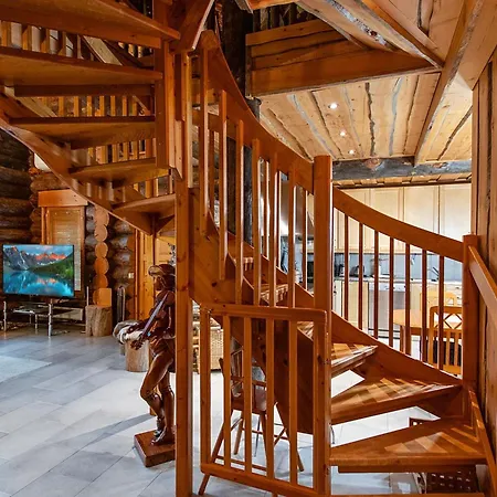 Vakantiehuis Menninkaeisenkolo By Interhome *