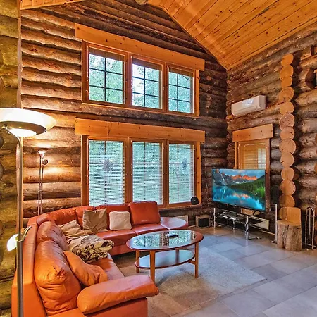 Holiday home Menninkaeisenkolo By Interhome Akaslompolo
